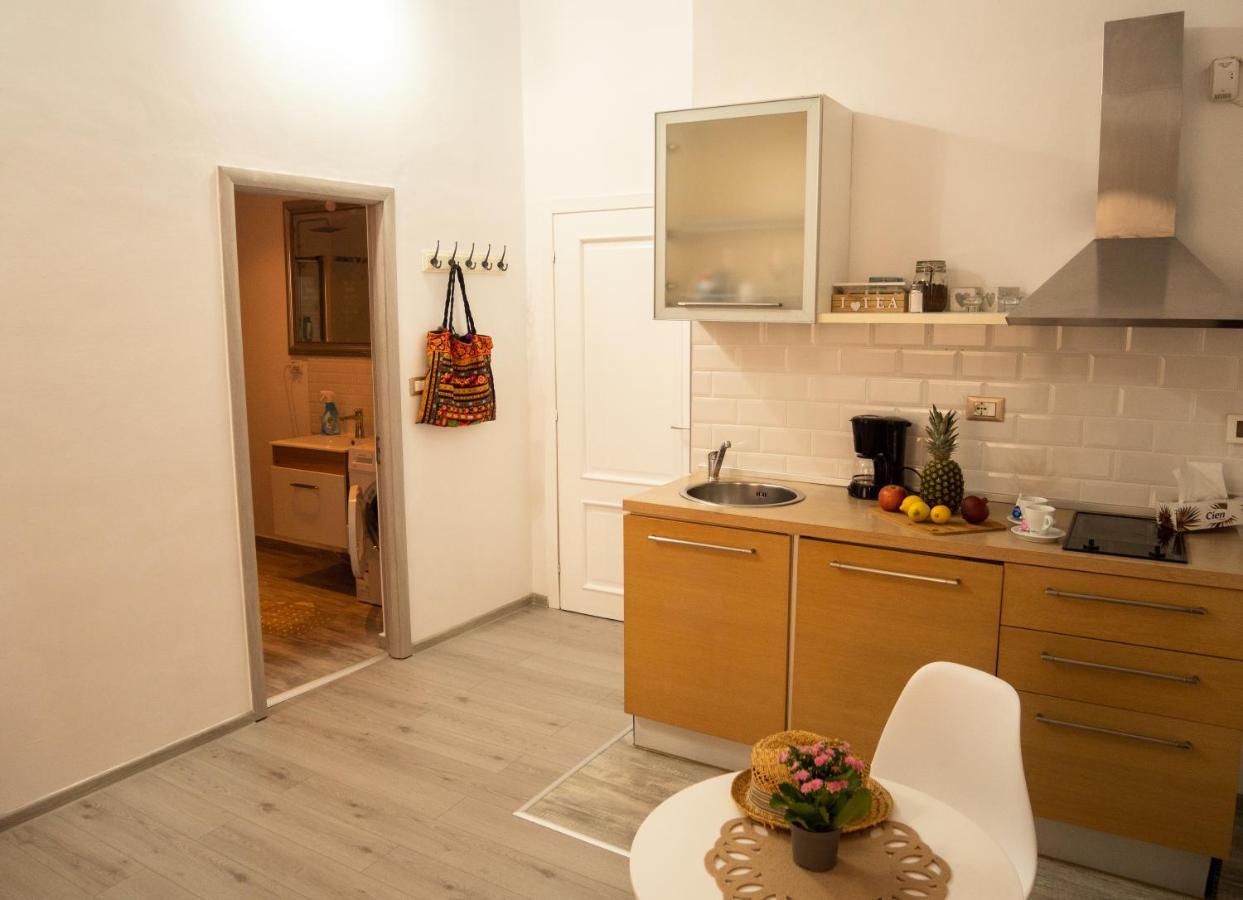 One Love Terrace Apartment Bukarest Exteriör bild